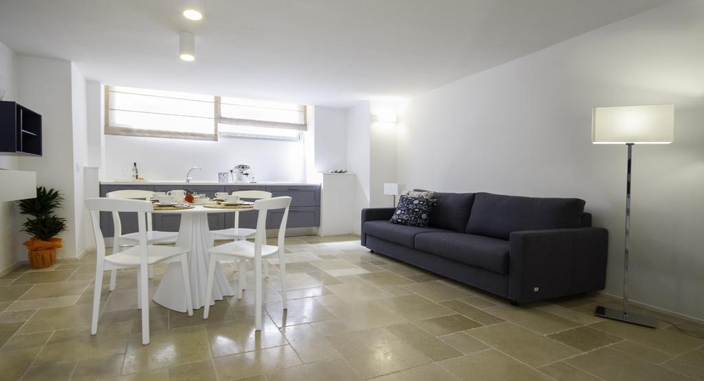 Santa Marina Bed&Breakfast Massafra Quarto foto